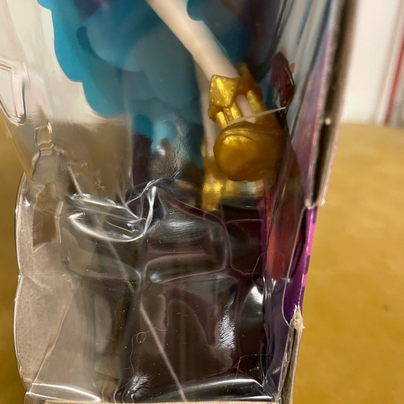 Ever After High Apple White Way Too Wonderland 12” doll. Collectible NWT NRFB - Picture 3 of 16